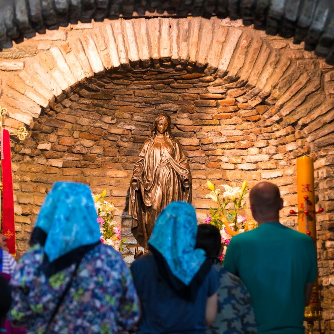 Homilía de Benedicto XVI en la Casa de María en Éfeso