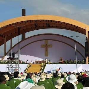 Roma, testigo de una juventud encendida por la esperanza