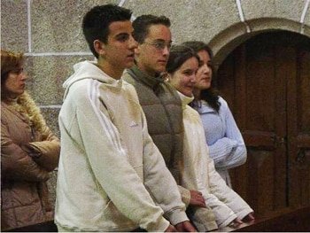 Menos católicos practicantes en España: la clave está en la preadolescencia