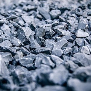 Piedras enormes y puertas cerradas