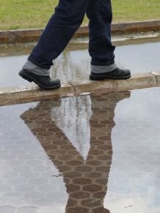 Nuestras Ideas Equivocadas sobre el Suicidio